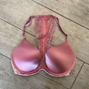 Victoria’s Secret Bombshell Bra Velvet Lace Front Closure